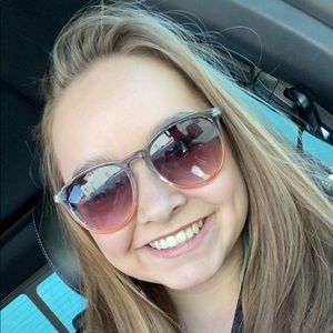 Meet your Posher, Allison